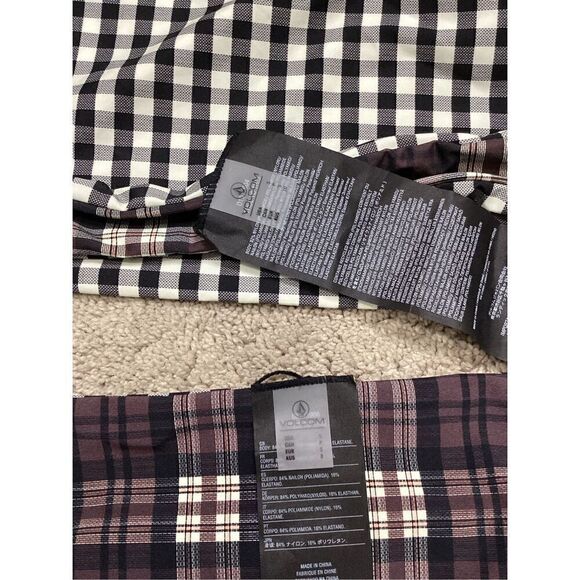 New. Volcom plaid and check bikini. Small. Retails $149 - Picture 8 of 8